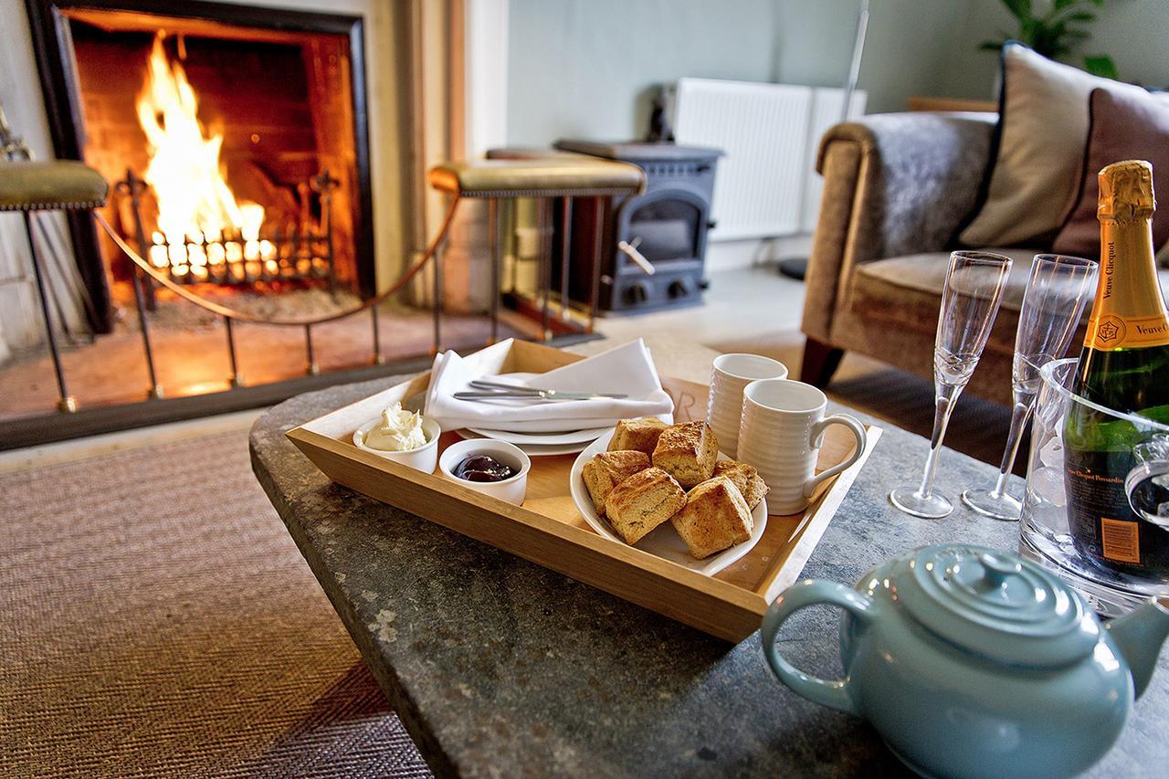 Bed and Breakfast Trewornan Manor Уэйдбридж Экстерьер фото