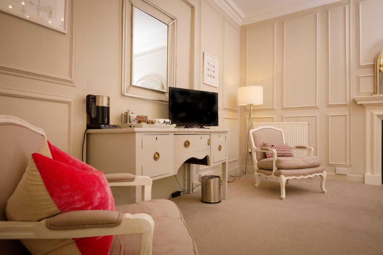 Bed and Breakfast Trewornan Manor Уэйдбридж Экстерьер фото